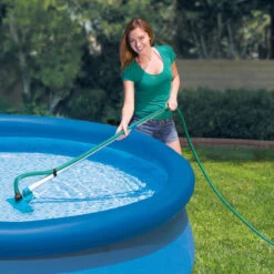 Kit D'entretien Intex Avec Manche Télescopique - 28002 -Plage Équipement Magasin kit dentretien intex avec manche telescopique 28002 4