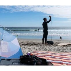 Nemo Equipment Helio LX Pressure Shower - Douche Extérieure - Noir/Vert Pomme -Plage Équipement Magasin nemo equipment helio lx pressure shower douche exterieure noirvert pomme 2