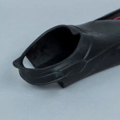 PALMES LONGUES RIGIDES NATATION TOPFINS 900 NOIR ROUGE -Plage Équipement Magasin palmes longues rigides natation topfins 900 noir rouge 2